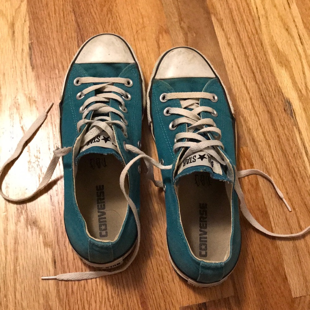 women's blue converse